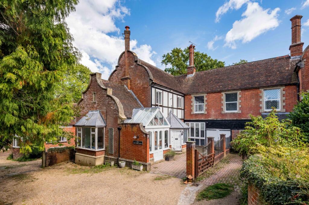 Main image of property: Finches Lane, Lindfield, Haywards Heath, RH16