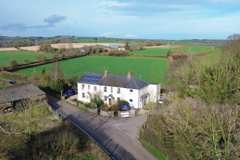 3 bedroom terraced house for sale in Nailsbourne, Taunton, TA2