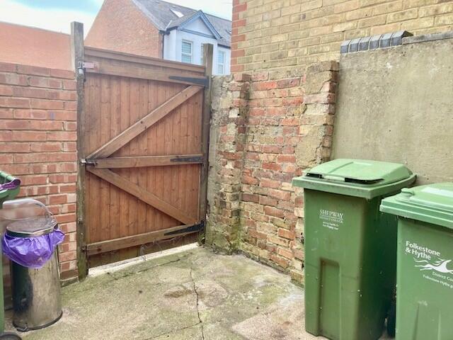 Additional property image - 301 Cheriton Road, Cheriton , Folkestone, Kent