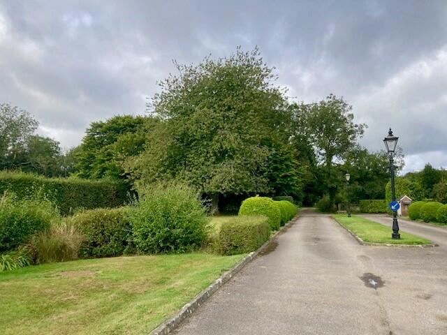 Additional property image - The Nook, Bossingham Road, Stelling Minnis, Canterbury, Kent