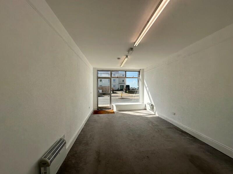 Additional property image - 82 Sandgate High Street, Folkestone, Kent