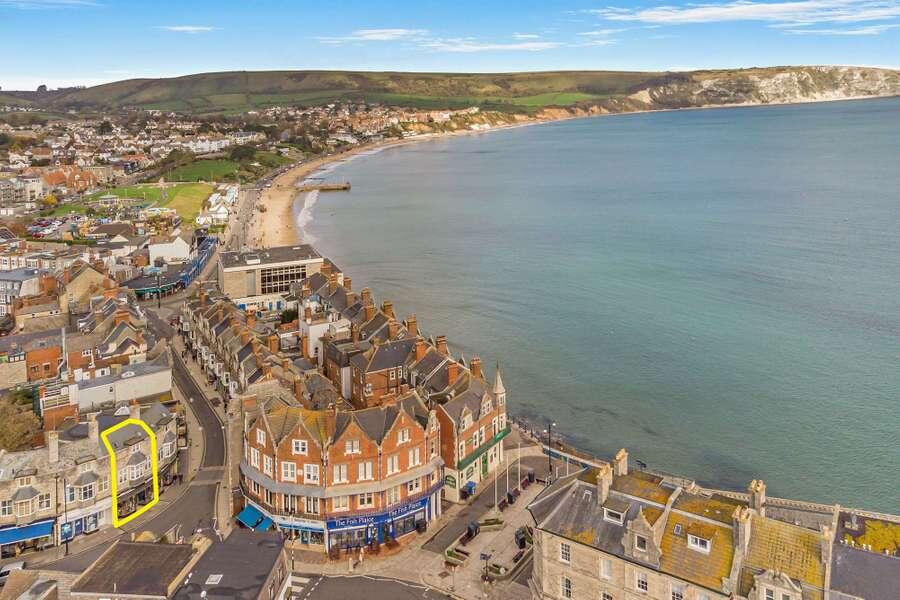 Main image of property: 9/9a The Square, Swanage