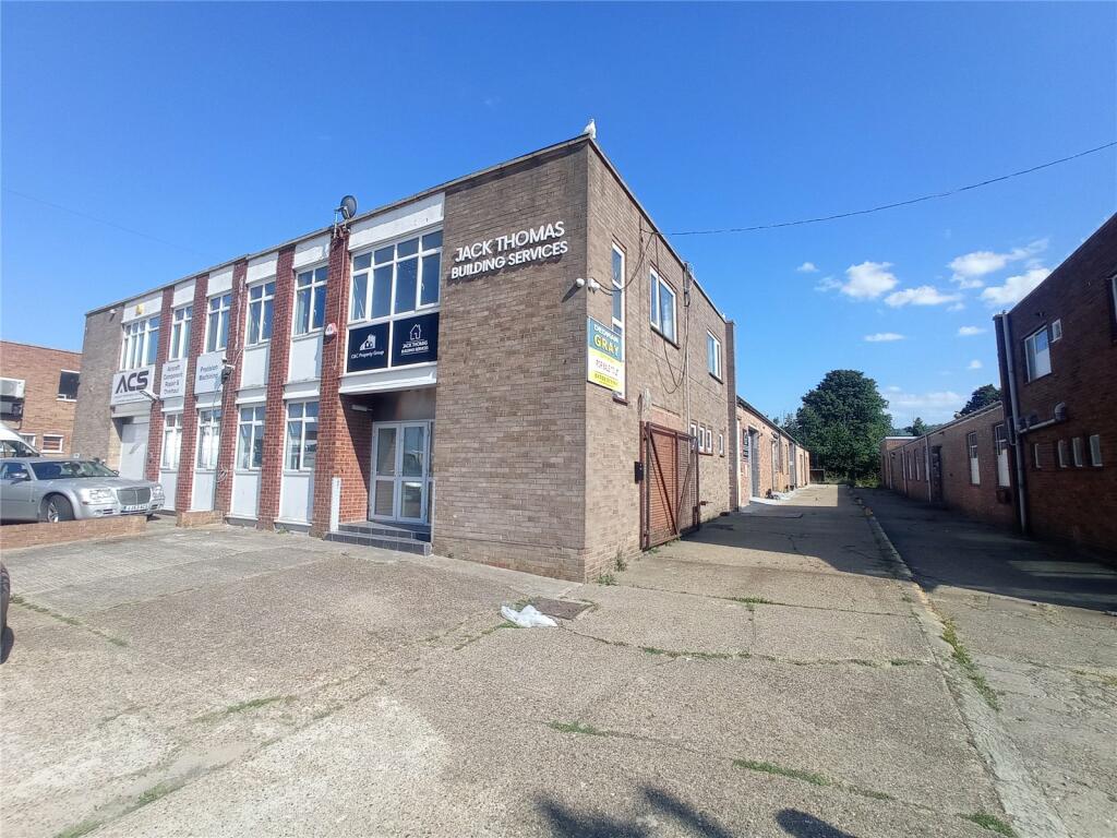 Office to lease in Towerfield Road, Shoeburyness, SouthendonSea