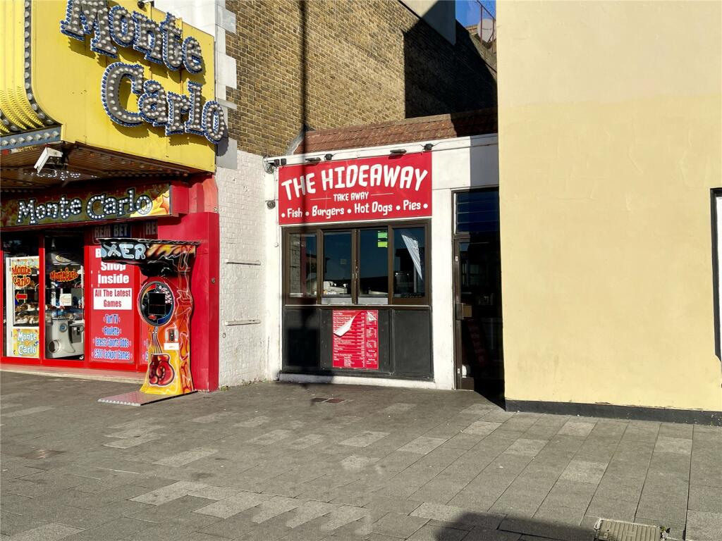 Takeaway for sale in Marine Parade, SouthendonSea, Essex, SS1