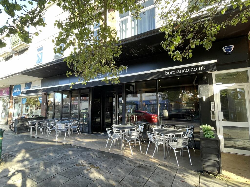 Restaurant for sale in Eastwood Road, Rayleigh, Essex, SS6