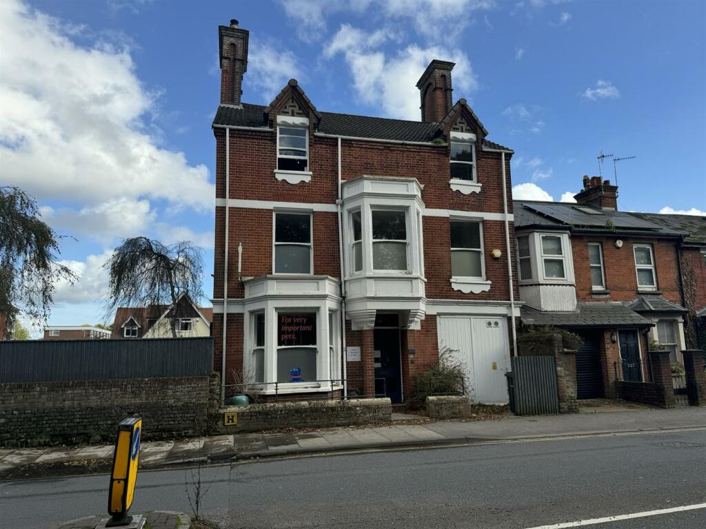 Main image of property: Exeter Street, Salisbury