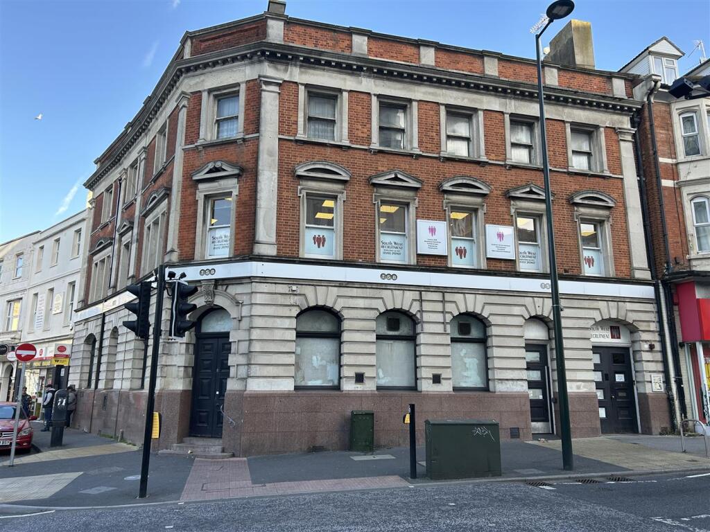 Main image of property: Lansdowne Crescent, Bournemouth