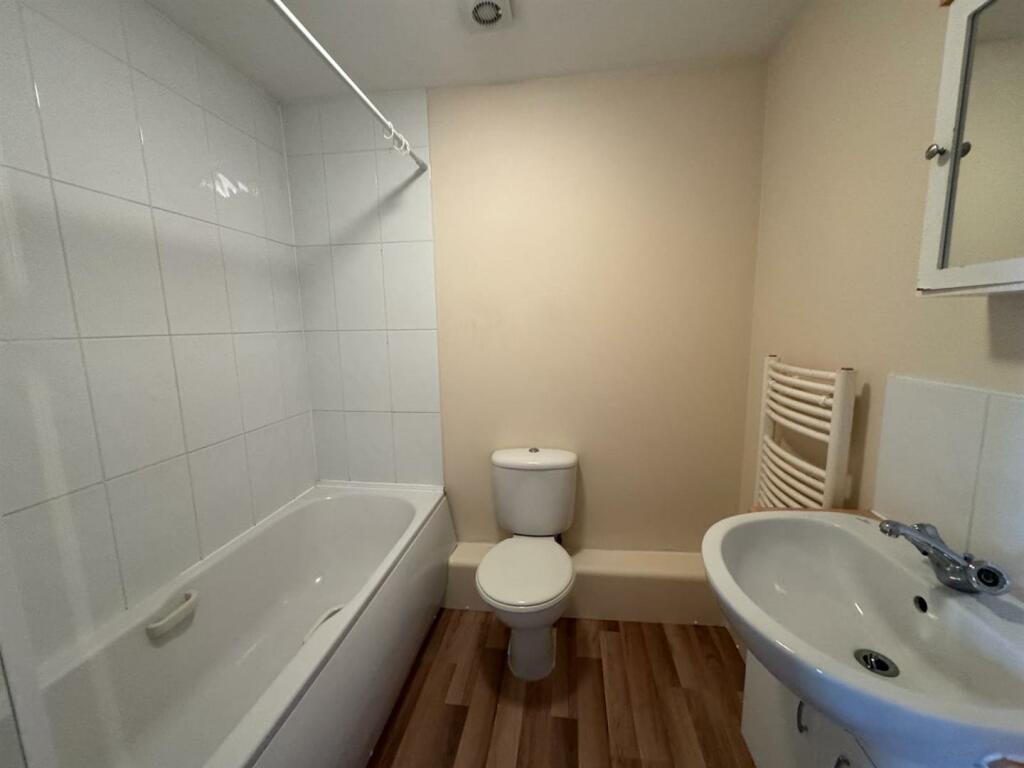 Additional property image - Manor Park Road, Cleckheaton