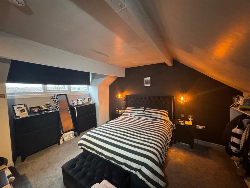 Additional property image - Cleckheaton Road, Low Moor, Bradford