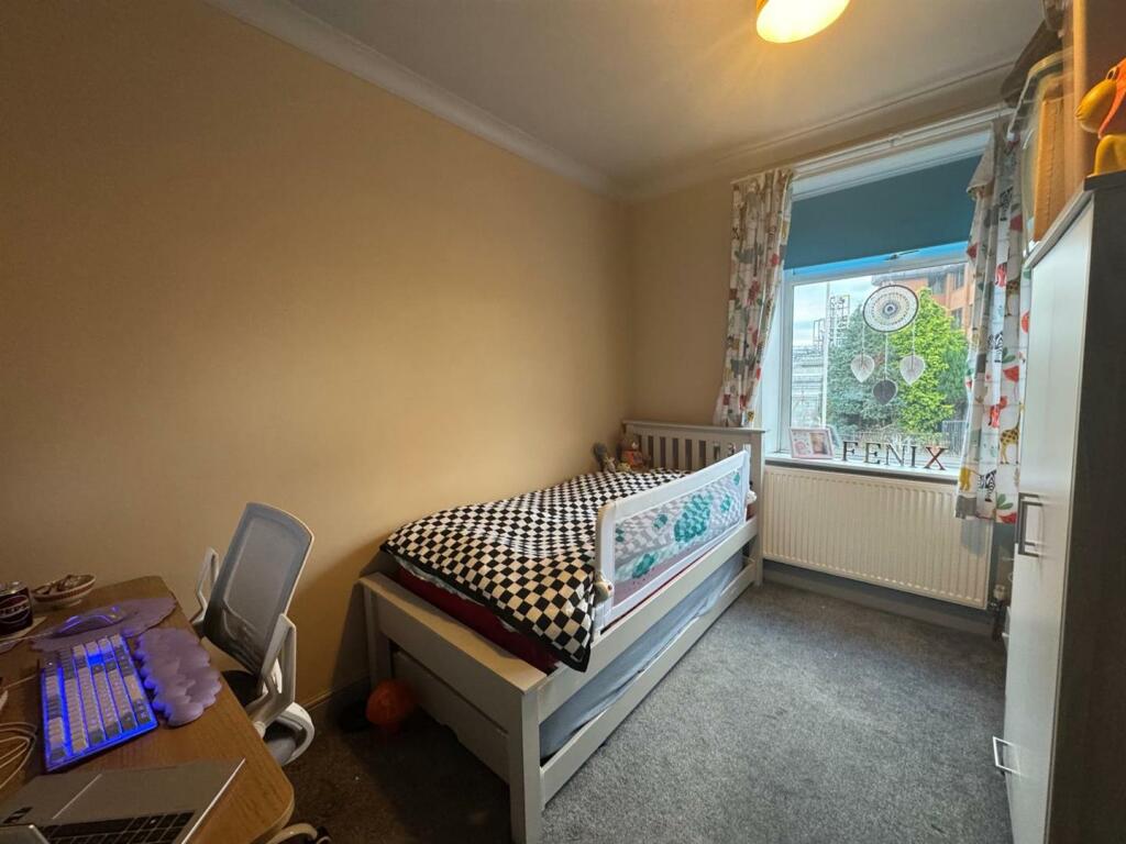 Additional property image - Cleckheaton Road, Low Moor, Bradford