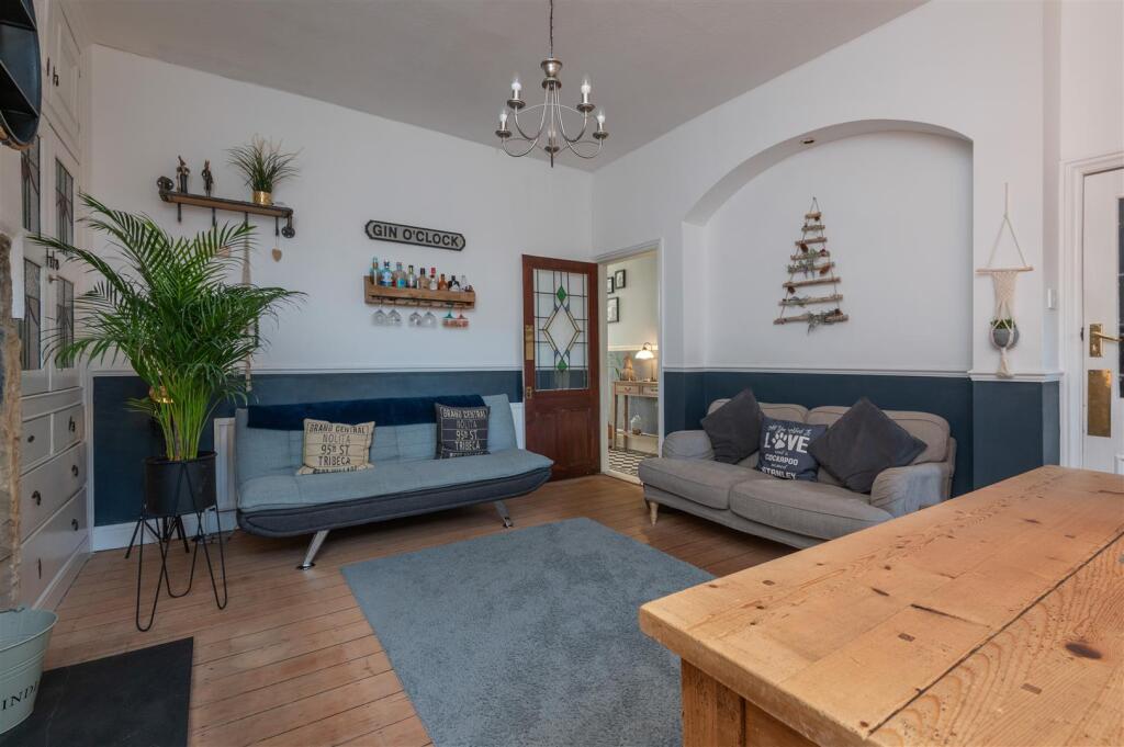 Additional property image - West View, Birkenshaw, Bradford