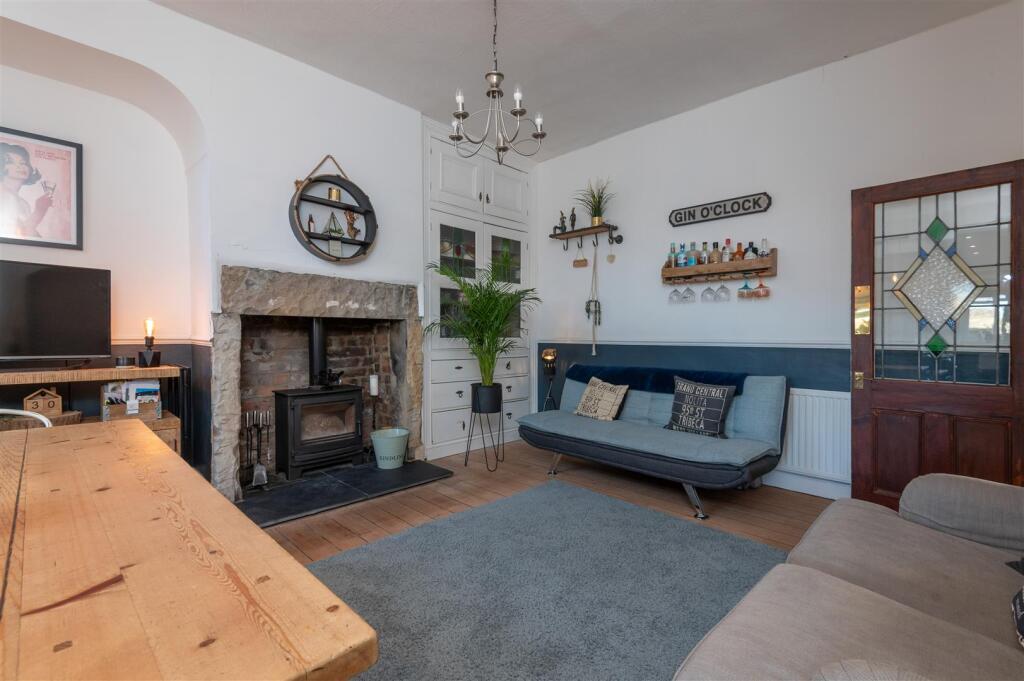 Additional property image - West View, Birkenshaw, Bradford