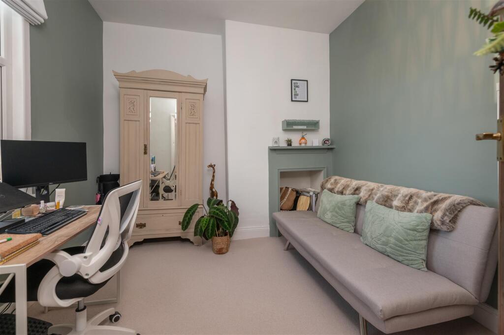 Additional property image - West View, Birkenshaw, Bradford