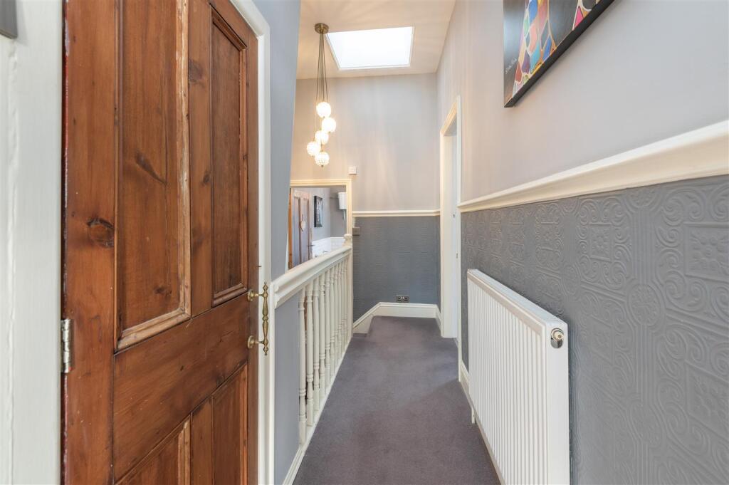 Additional property image - West View, Birkenshaw, Bradford