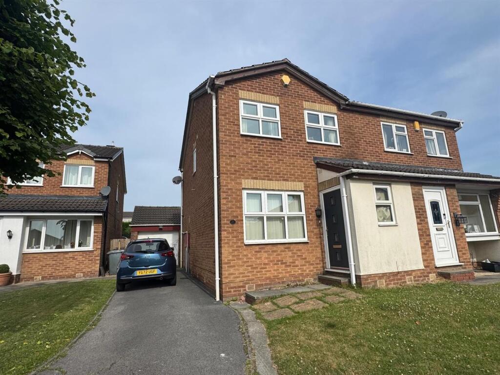Main image of property: Poppleton Way, Tingley