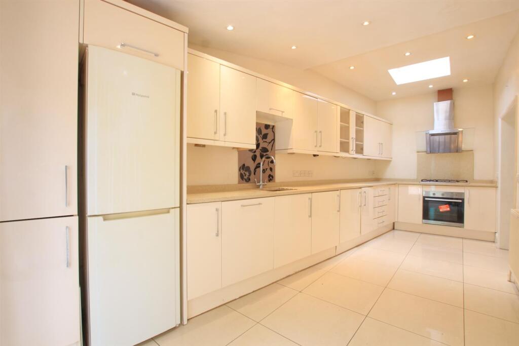 Main image of property: Windmill Road, Slough, SL1