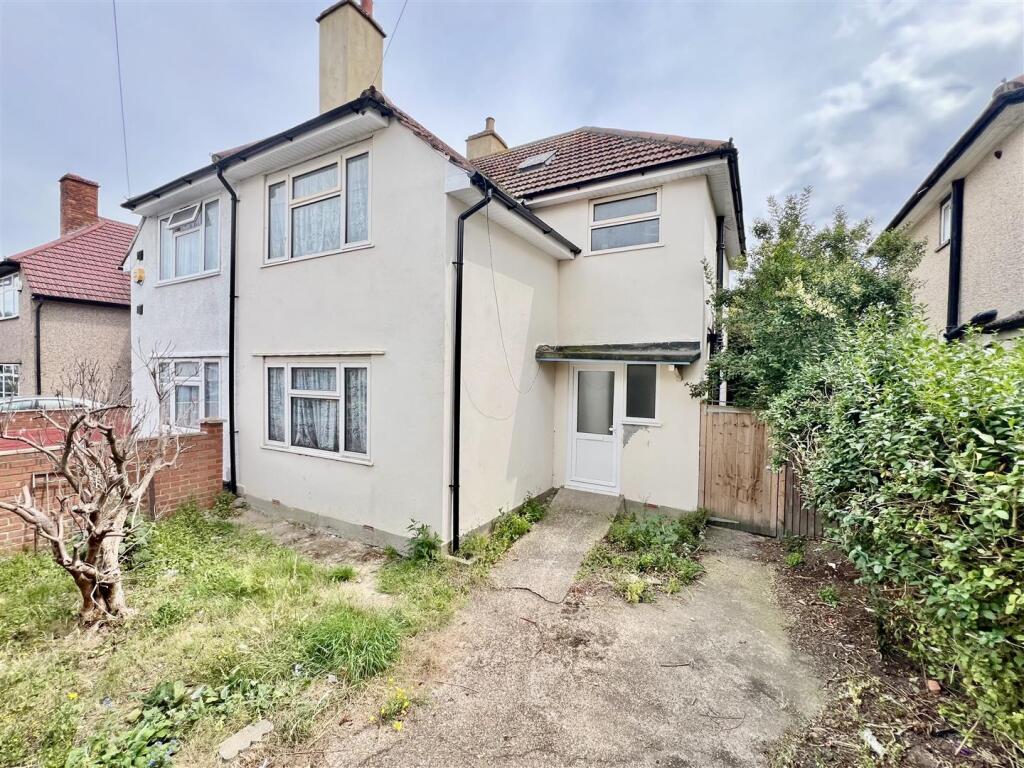 Main image of property: Wellington Avenue, Hounslow, TW3