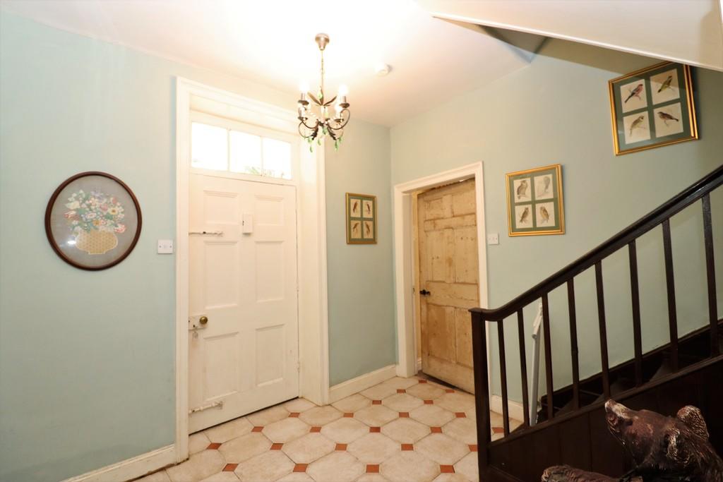 5 bedroom detached house for sale in Norton Road, Glentham, LN8