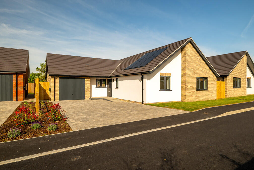 Main image of property: Shooters Close, Caistor