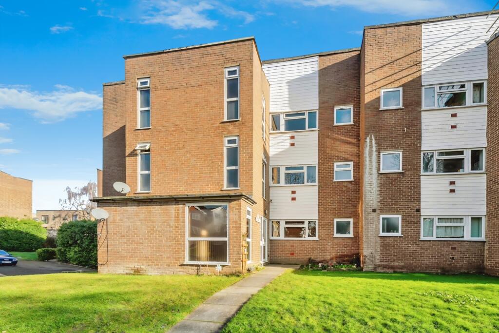 Main image of property: Kempton Close Erith DA8