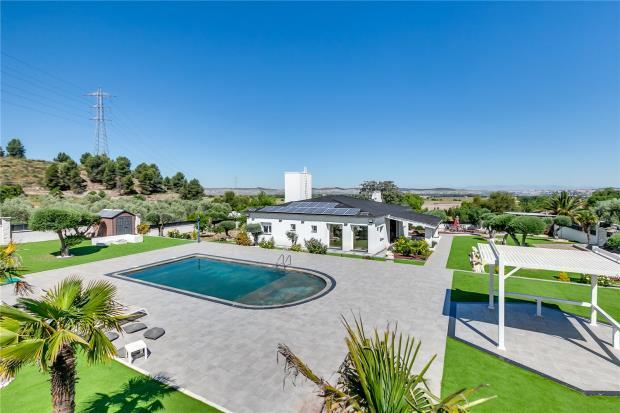 Main image of property: Finca A La Venta En Arganda Del Rey, Arganda Del Rey, Madrid