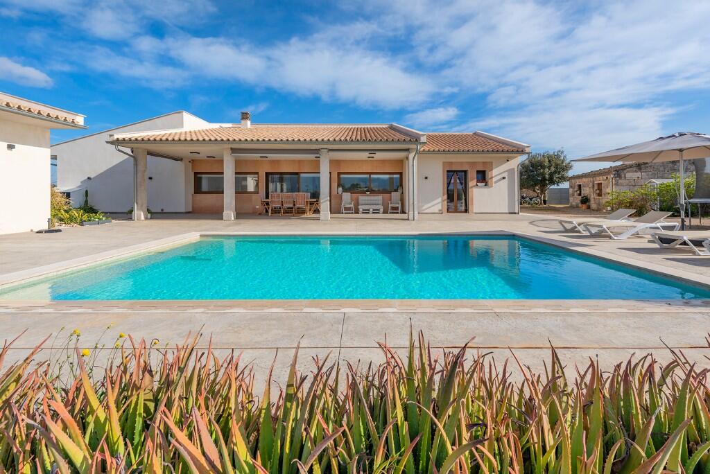 Main image of property: Balearic Islands, Mallorca, Sa Pobla