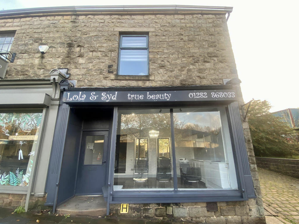 Additional property image - 5 Primet Hill, Colne, Lancashire