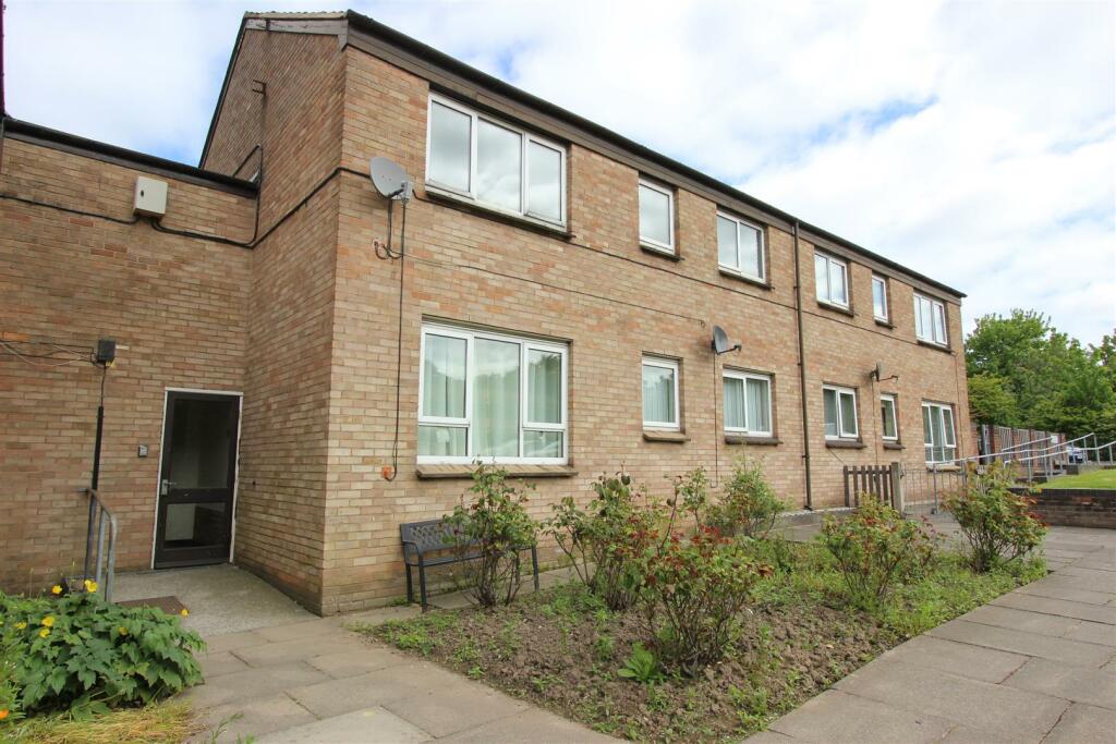 2 bedroom apartment for sale in Lawsons Road, ThorntonCleveleys, FY5