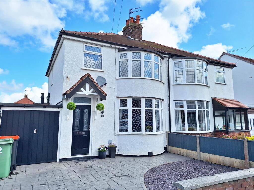 Main image of property: Rutland Avenue, Poulton-Le-Fylde