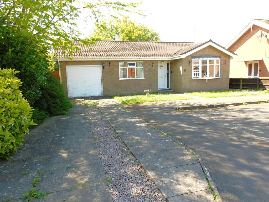 2 bedroom detached bungalow for sale in Holland Way, Holbeach, PE12