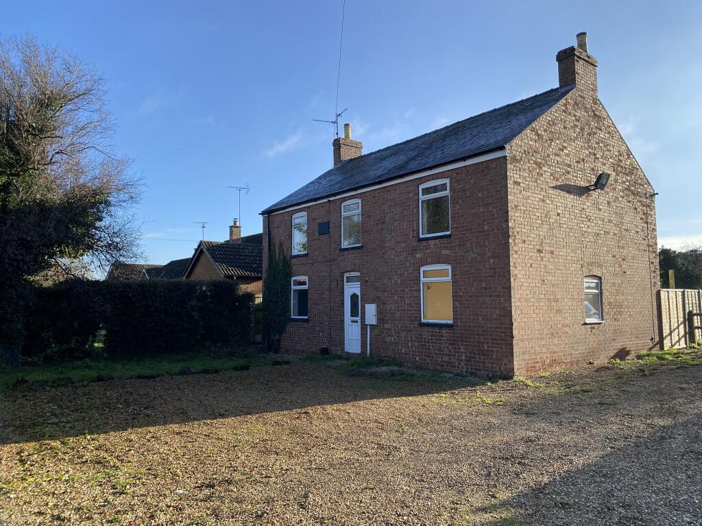 Main image of property: Roman Bank, Moulton Seas End