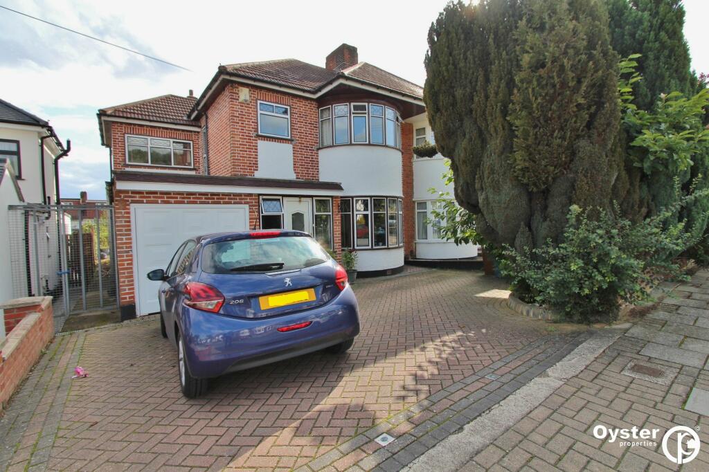 5 bedroom semi-detached house for rent in Vernon Drive, Stanmore, HA7