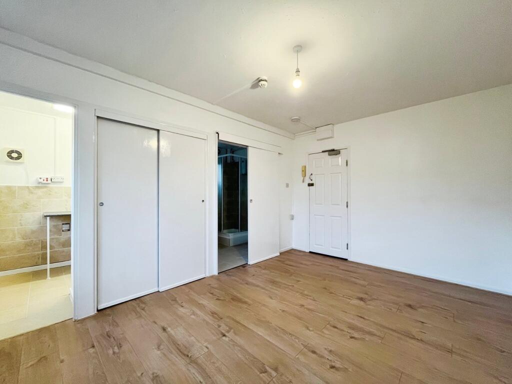 Additional property image - Quantock Court, Street, BA16