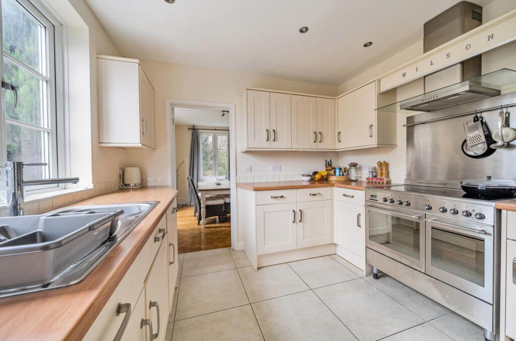 Additional property image - Somerton Road, Street, BA16