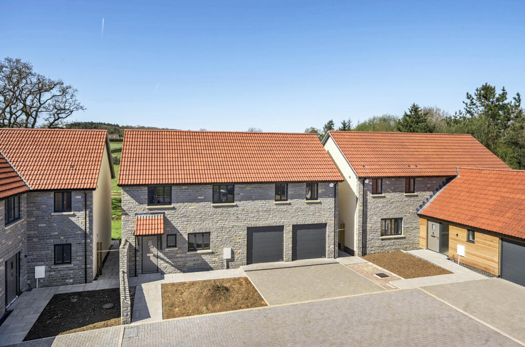 Main image of property: Pipers Farm, Berhill, Ashcott, TA7