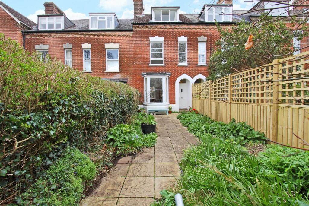 3 bedroom terraced house for sale in Wyndham Terrace, Salisbury, SP1