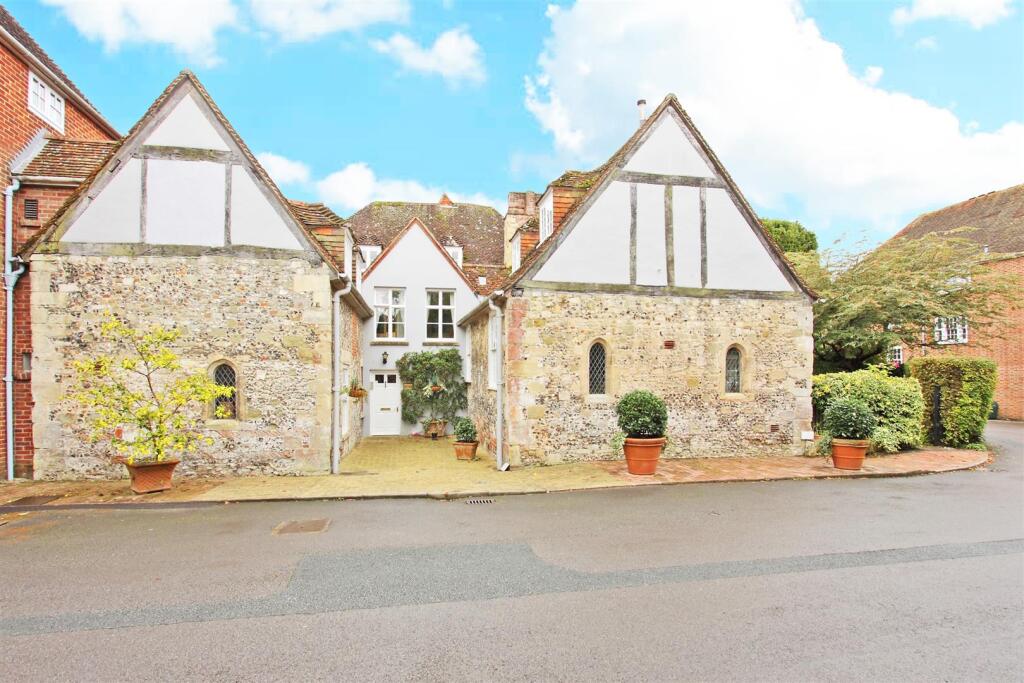 Main image of property: The Close, Salisbury