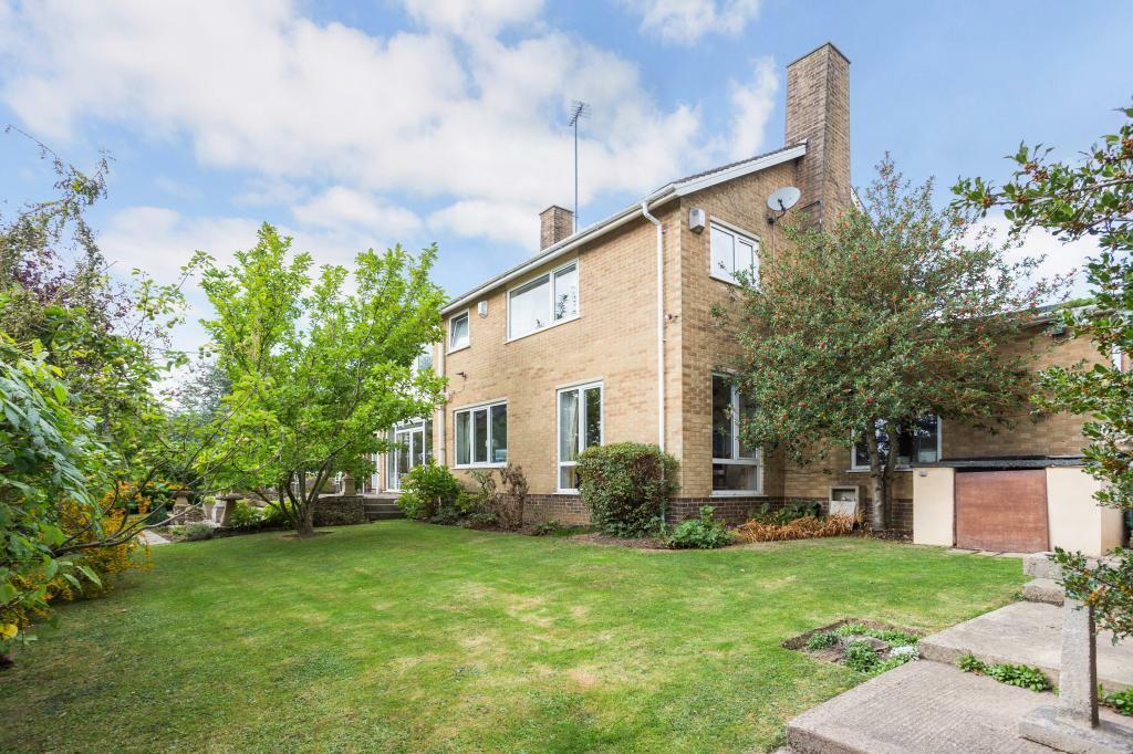 4 bedroom detached house for sale in Ashley Road, Battledown