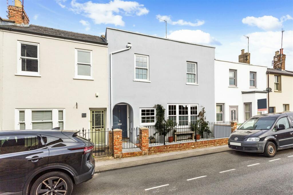 4 bedroom terraced house for sale in Bethesda Street, The Suffolks, Cheltenham, GL50