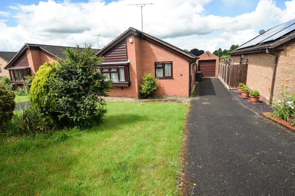 2 bedroom detached bungalow for sale in Sandpiper Drive, Uttoxeter, ST14