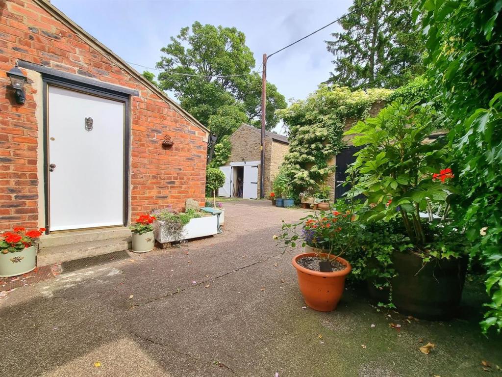 4 bedroom detached house for sale in Elm Park House, Shotley Bridge, DH8