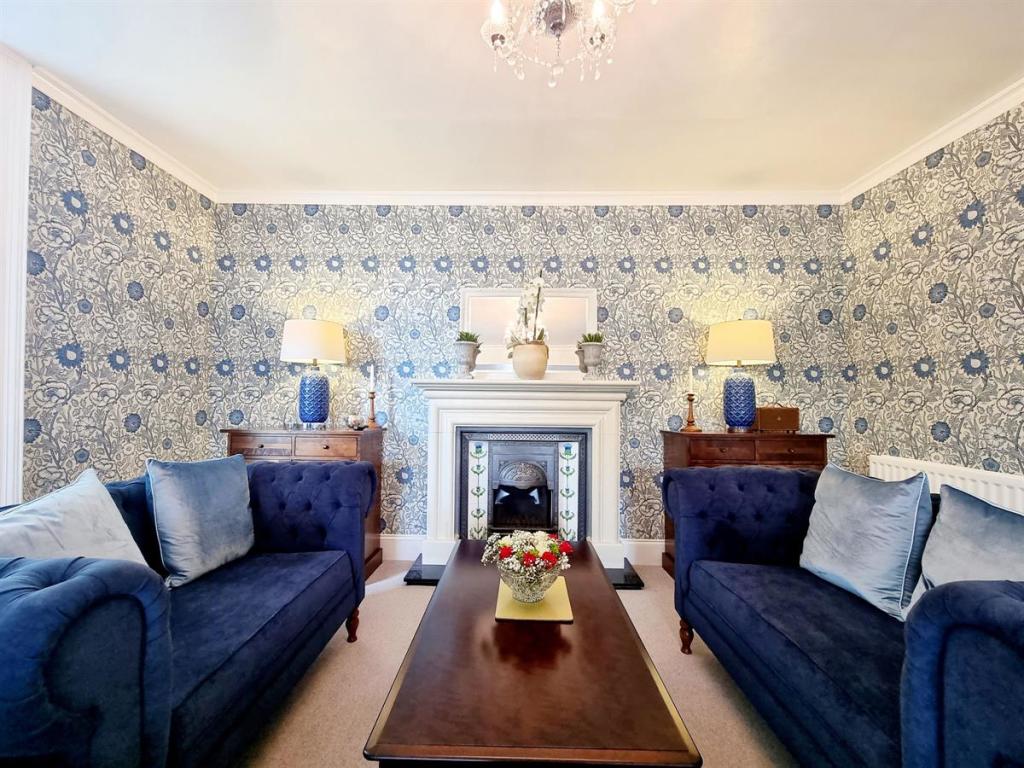 4 bedroom detached house for sale in Elm Park House, Shotley Bridge, DH8