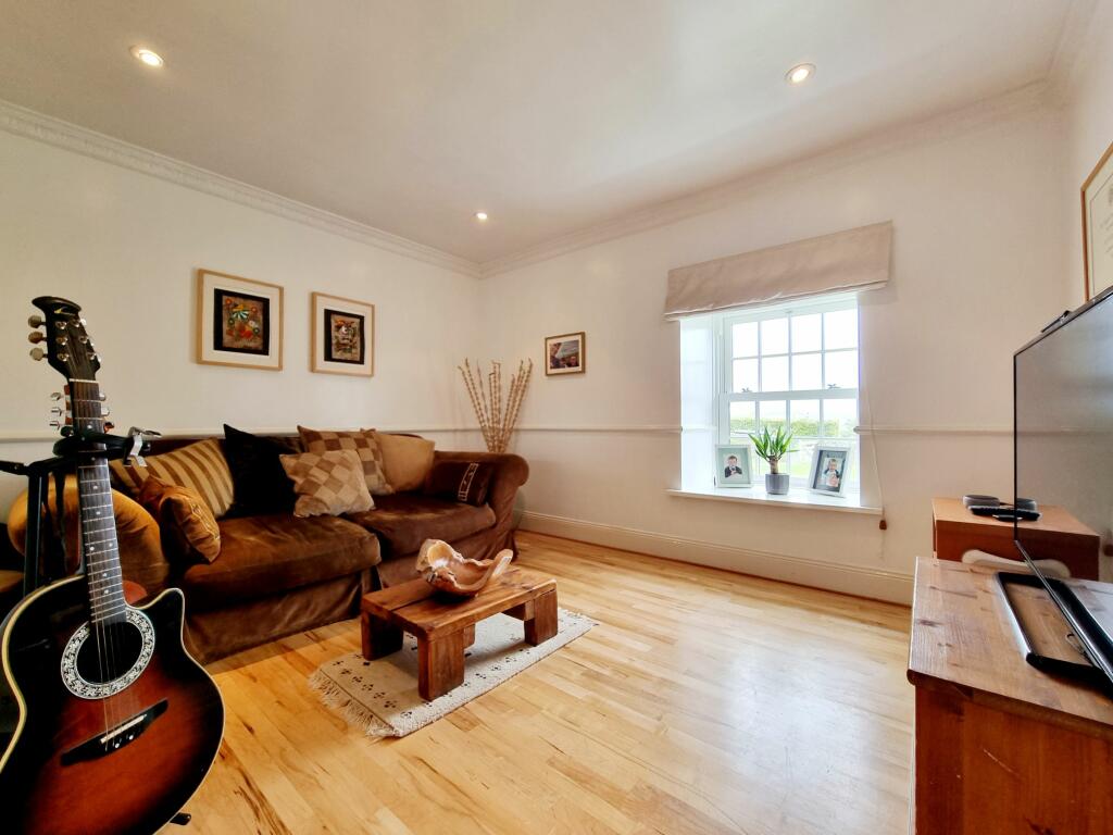 Additional property image - Grange House, Woodlands Hall, Knitsley