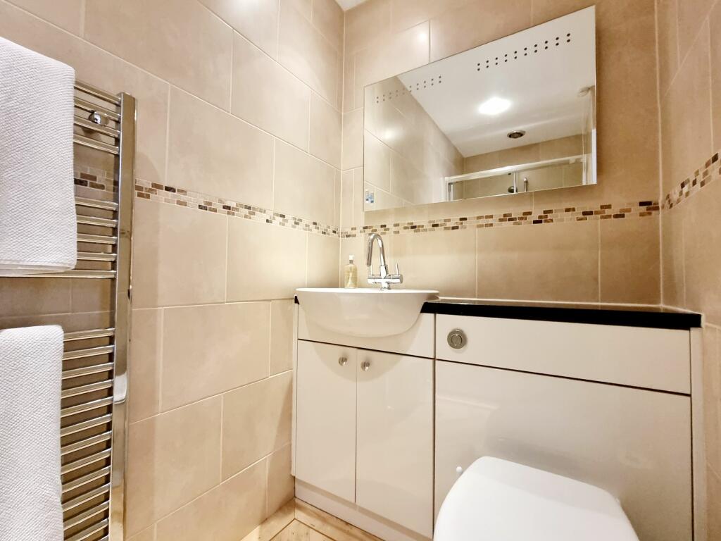 Additional property image - Grange House, Woodlands Hall, Knitsley