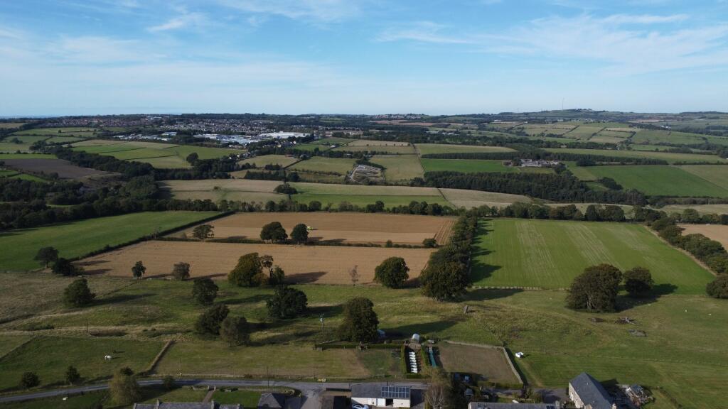 Additional property image - Grange House, Woodlands Hall, Knitsley