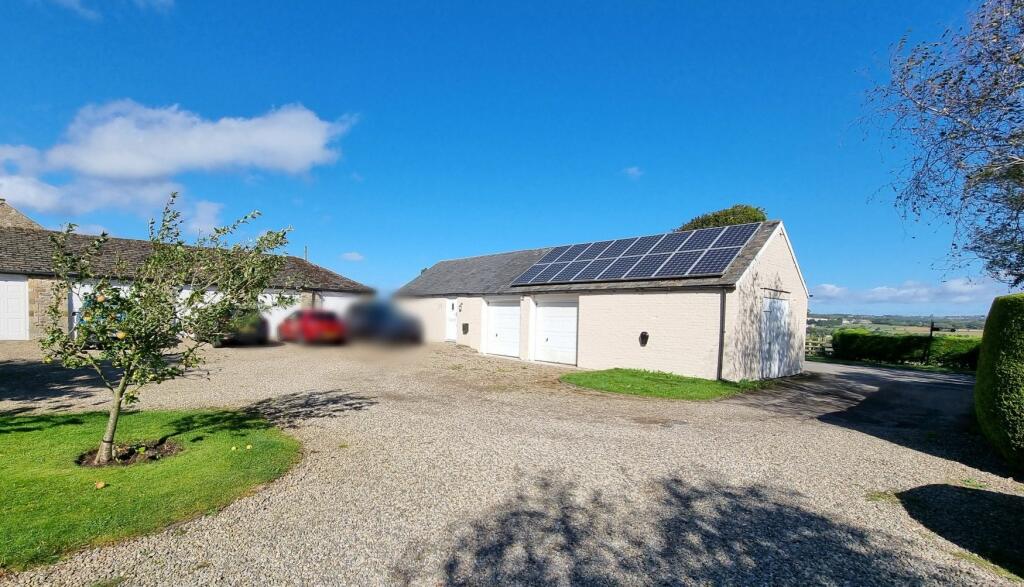 Additional property image - Grange House, Woodlands Hall, Knitsley