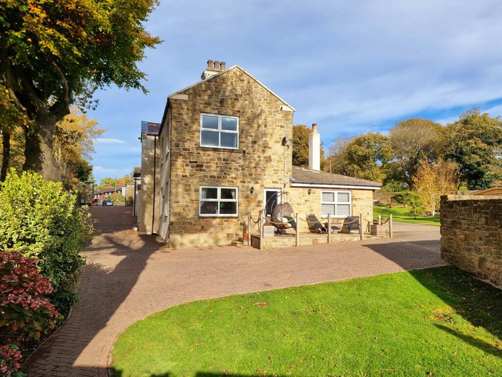 Additional property image - Lynton Lodge, St. Aidans Place, Blackhill