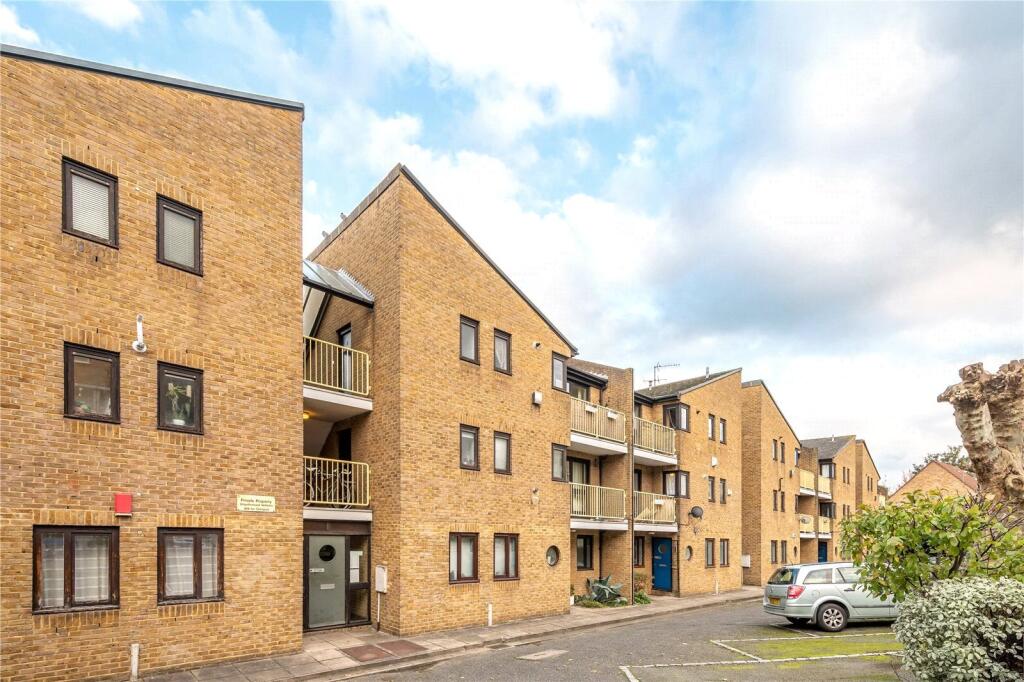 Main image of property: Cleveland Way, London, E1