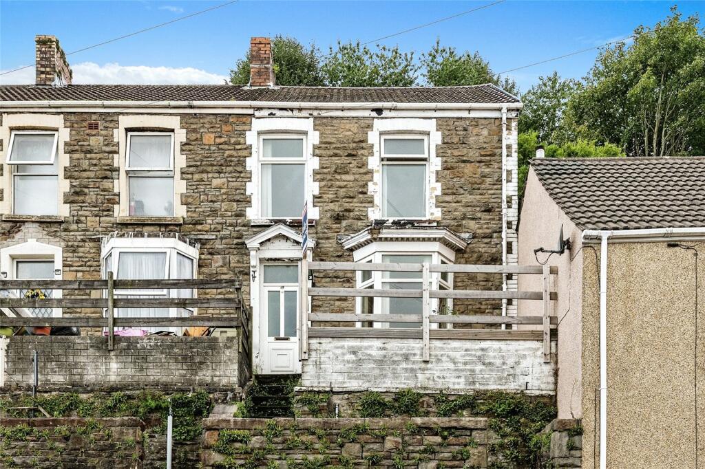 2 bedroom end of terrace house for sale in Baptist Well Street, Swansea, SA1