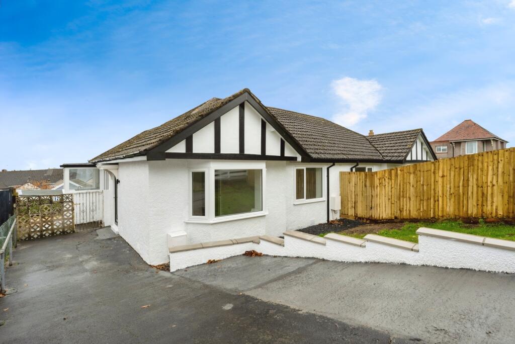 Main image of property: Lon Iorwg, Sketty, Swansea, SA2